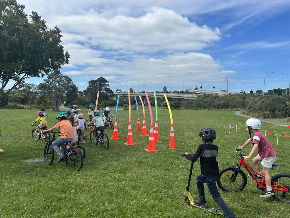 Bike obstacle_2xk5x45p.png