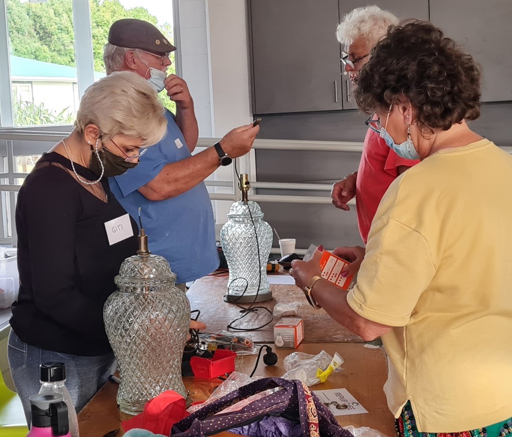 Deanz Repair Cafe 1_vqi2wghh.jpg
