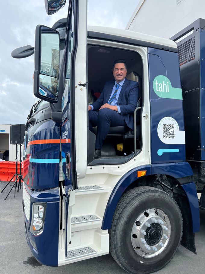 Tauanuu Nick Bakulich Tahi