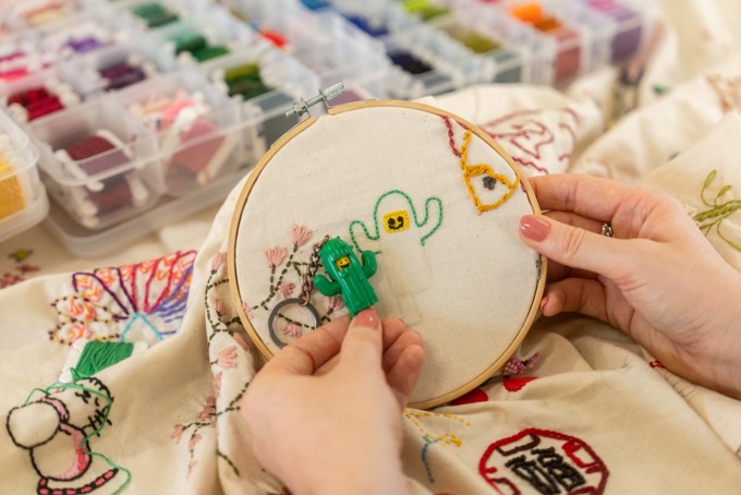 A person using the community crafting session to make something unique