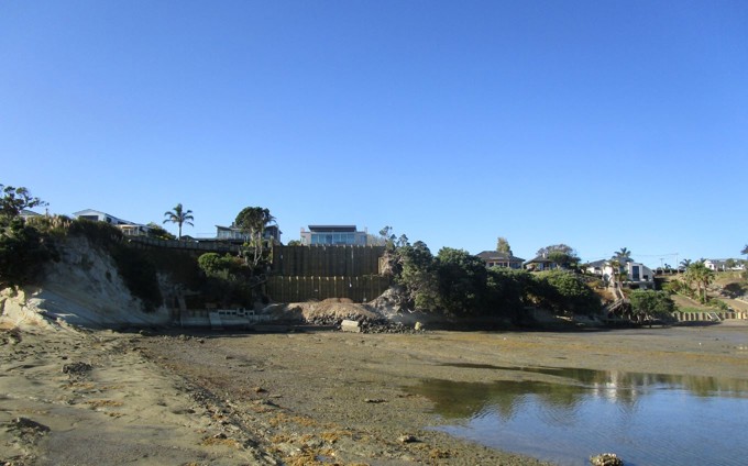 Council Warns Waterfront Property Owners 2