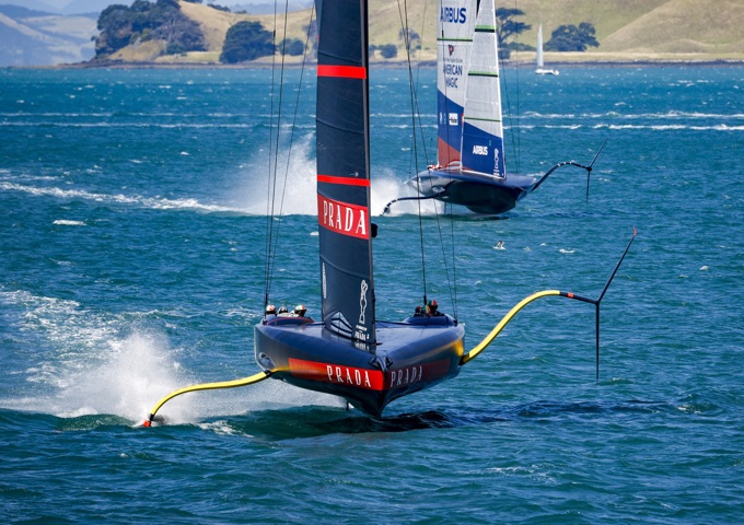 Your weekend roundup: the PRADA Cup Finals