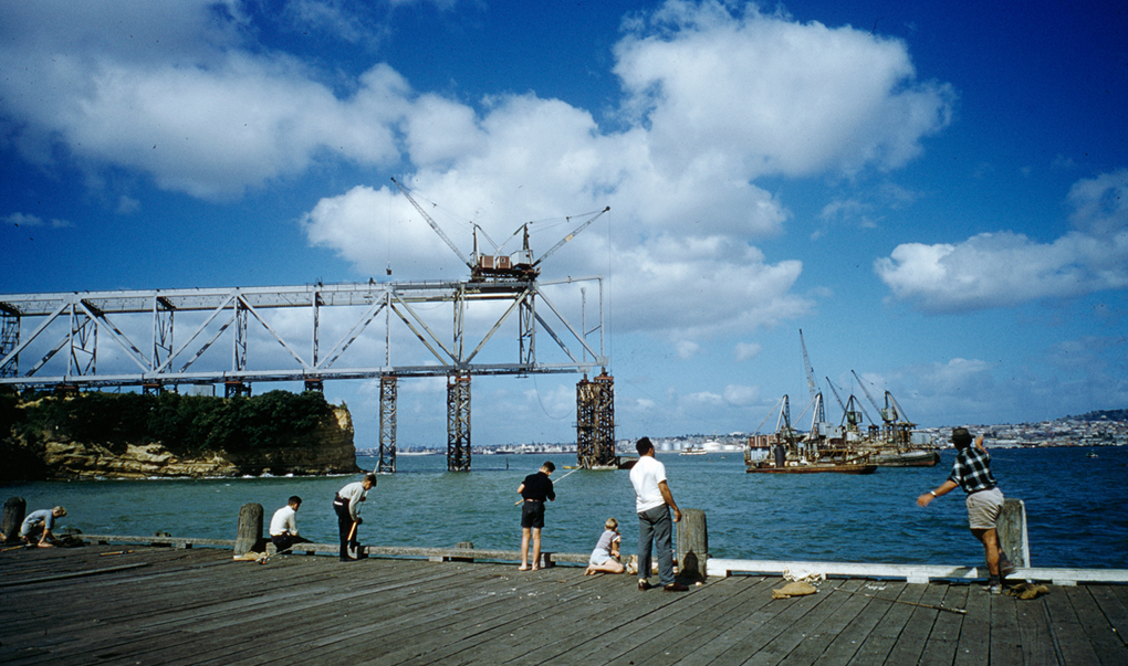 Harbour bridge old