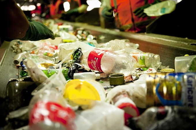 Young Aucklander champions plastic kuapa (1)