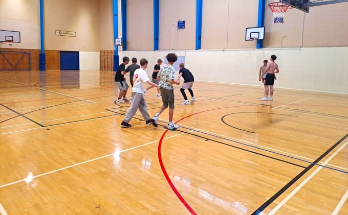 Friday Mulitsports Oa