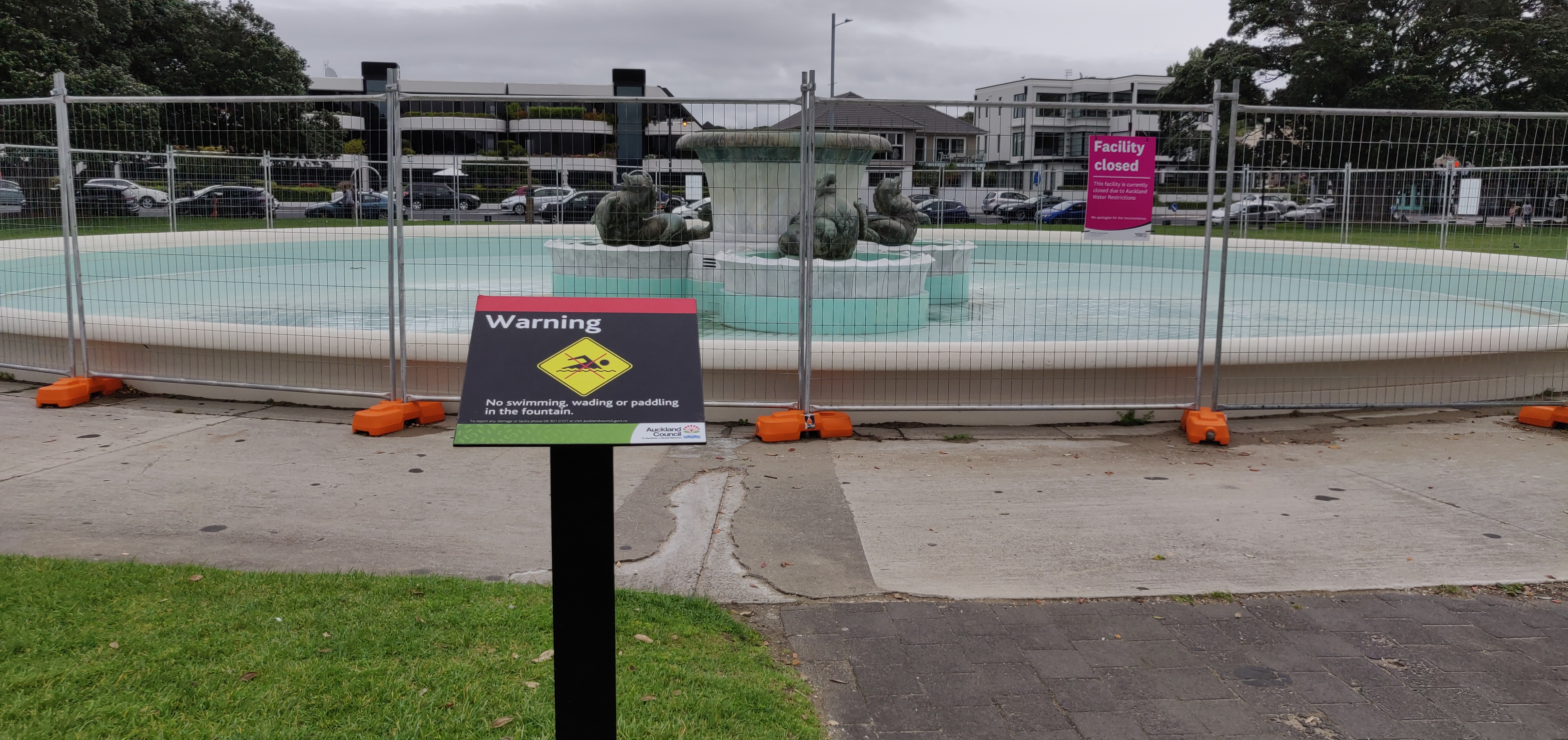 No swim signs will be on display at the fountain