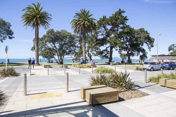 Temporary public health warning issued at Browns Bay (1)