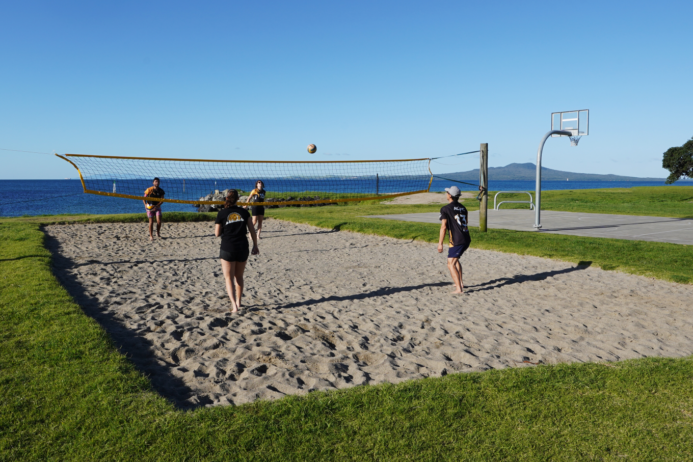 If group sports motivate you, take advantage of one of the outdoor courts across the region such as the volleyball court at Milford Reserve.