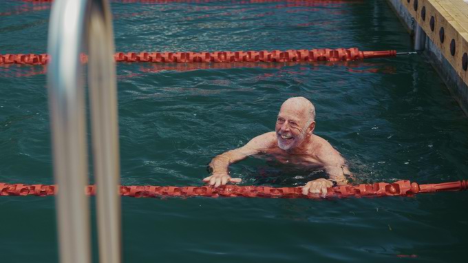 Wayne Brown Karanga Plaza Pool00009298