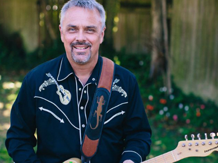 Rikki Morris Large Template