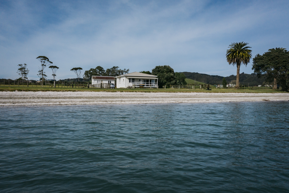 Te Kuiti Cottage at Umupuia Beach