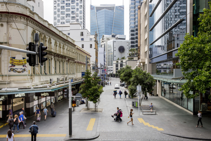 Council to investigate smoking bylaw.jpg