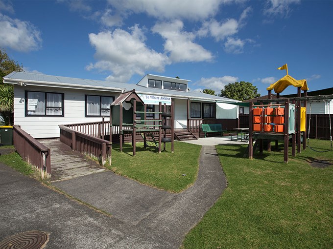 Te Whare Awhina Community Services Centre 925X694