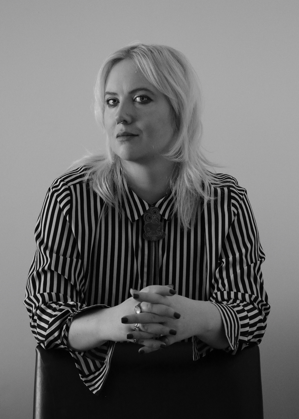 Laura Vincent author photo_t05laj4z.JPG