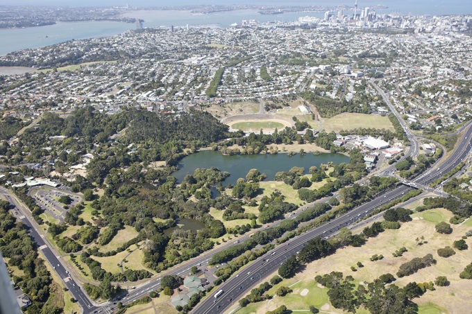 Regeneration works underway at Western Springs (4)