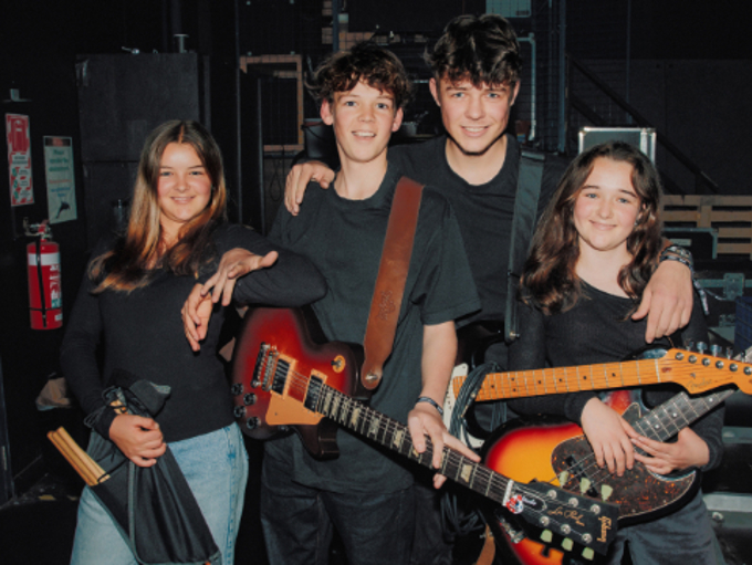 Rumpus Machine Large