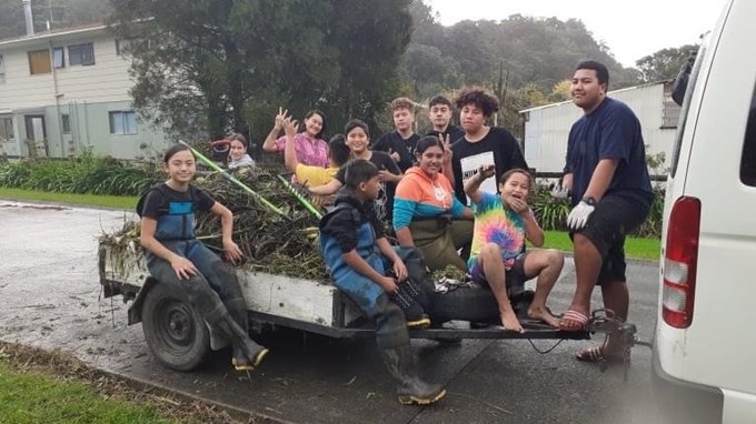 Teens supreme winners at Auckland’s Mayoral Conservation Awards (2)