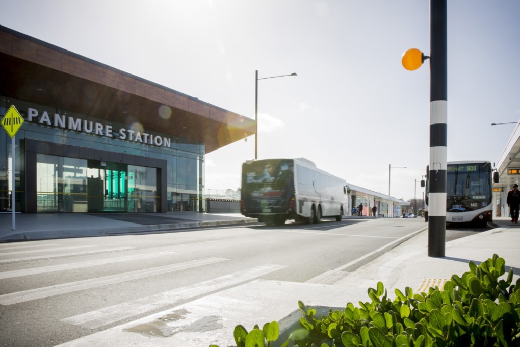 Park and ride to open at Lloyd Elsmore Park