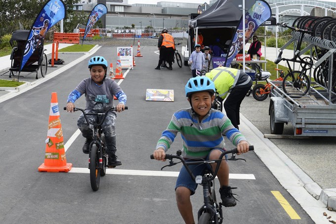 Trialling people-friendly spaces in West Papatoetoe to improve safety