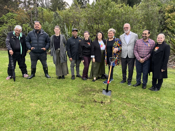 Mayor With The Local Stakeholder Advisory Group