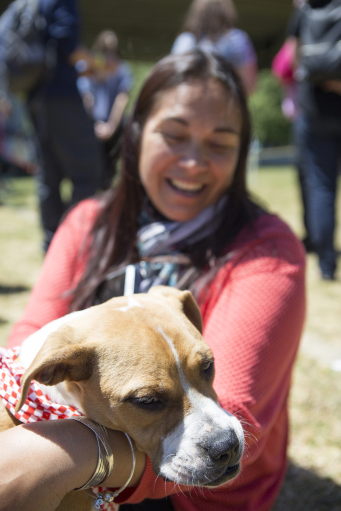 "Walkies" a resounding success (lead)