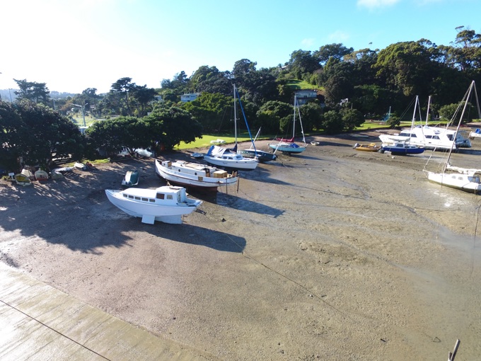 Council cracks down on Waiheke illegal moorings