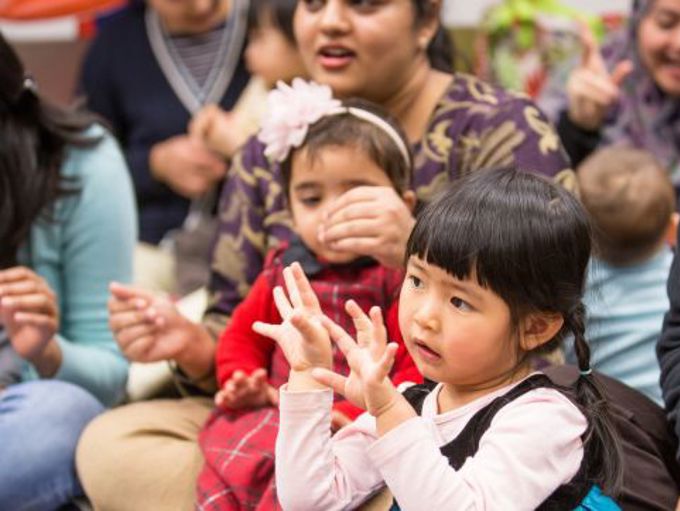 129 Multilingual Storytime