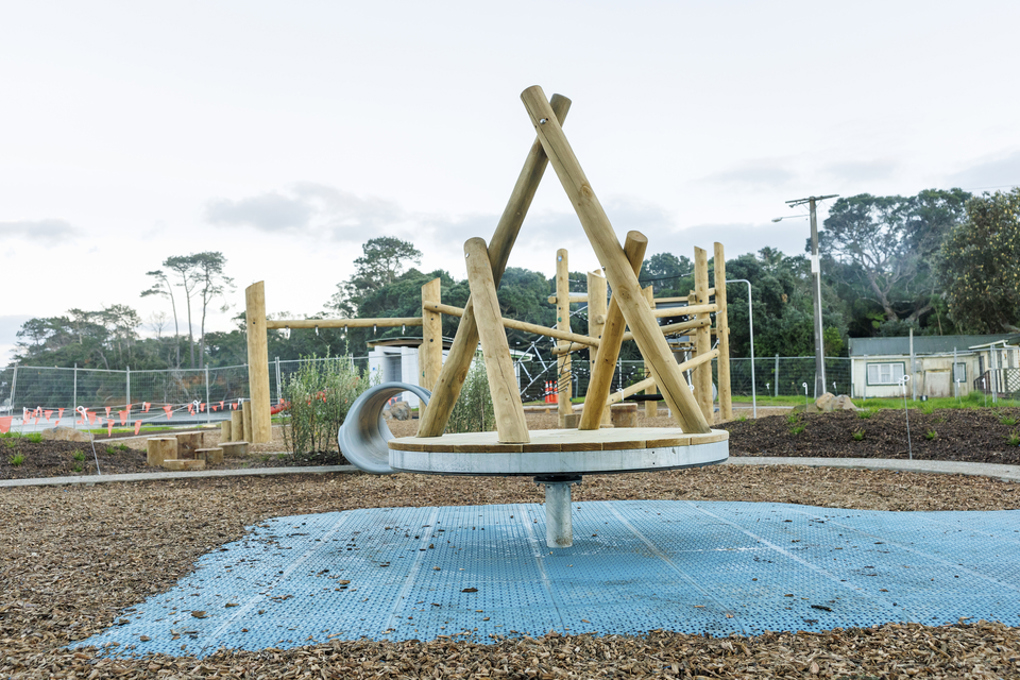 Glenbrook Beach Spinner