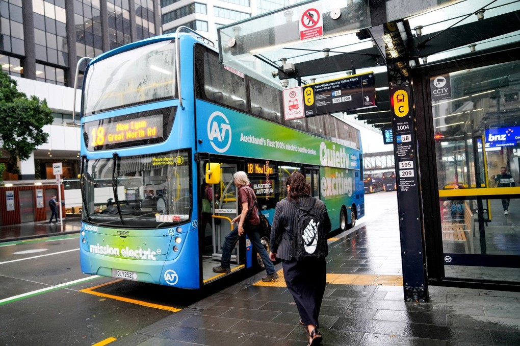 Double Decker AT bus