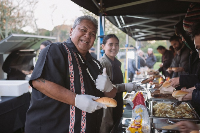 Dawn Karakia opens Matariki Festival (1)