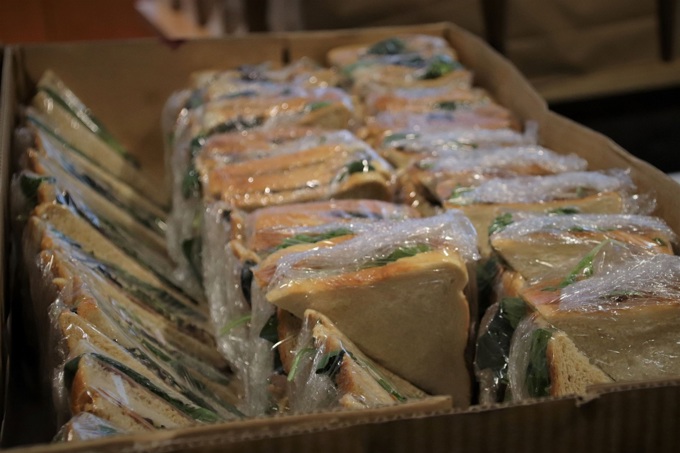 Auckland Council provides support for Auckland City Mission during lockdown (1)