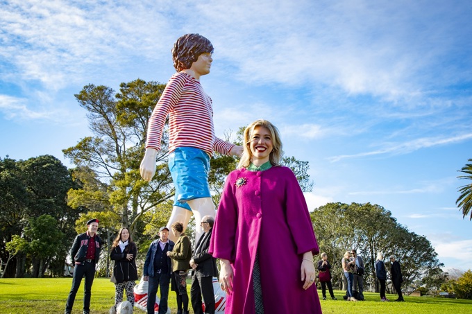 Boy Walking: the new kid in town (2)