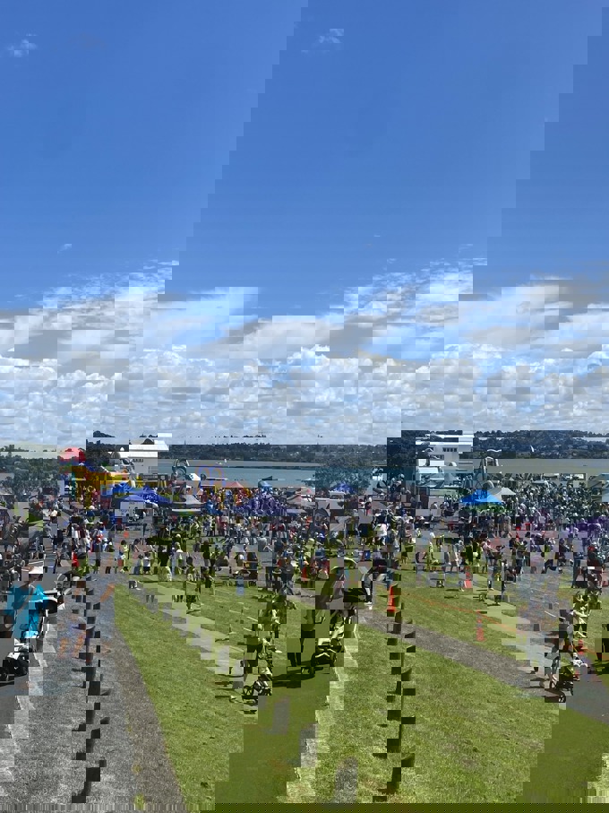 River Carnival 4_1yr2qeyf.jpg