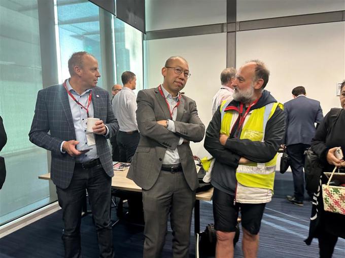 40162250 5F9b 4002 9608 38Db1f52a0d6