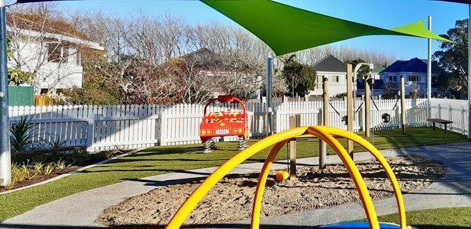 Toddlers swarm to new playground within minutes of opening 1