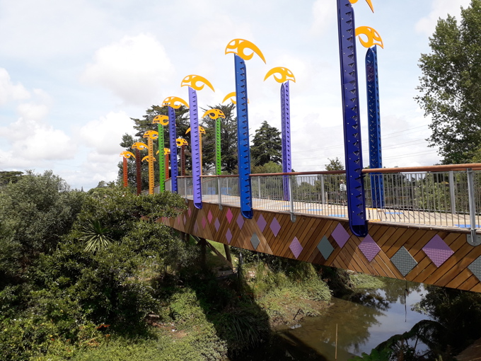 Connecting Ōtara through art installation