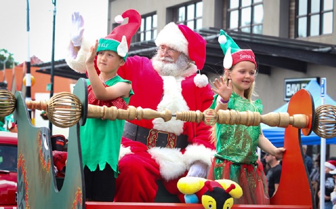 Santa parade among Howick board grant recipients