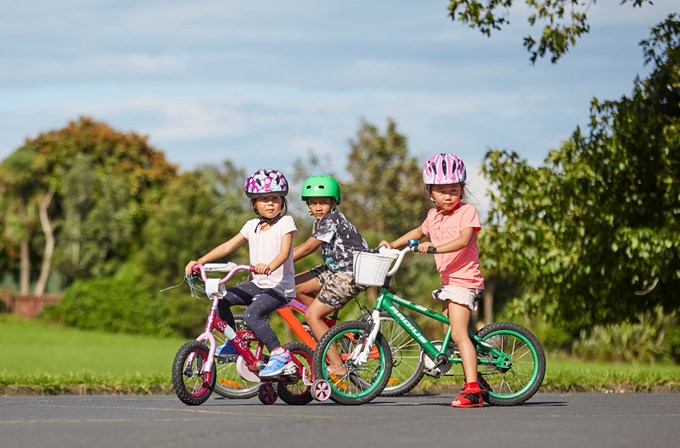 A wheely good time - family fun on bikes (2)
