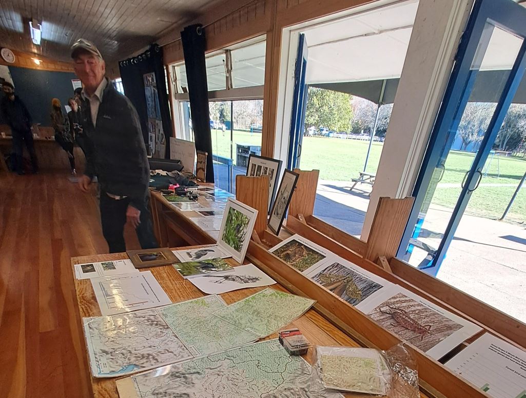 Friends of Te Wairoa chair and Te Ara Hikoi / Predator Free Franklin co-chair Glen Richards talked about work being done in the buffer areas around the ranges. He’s seen here at a display featuring old and new traps, radios, maps and other material collected over the past 30 years.