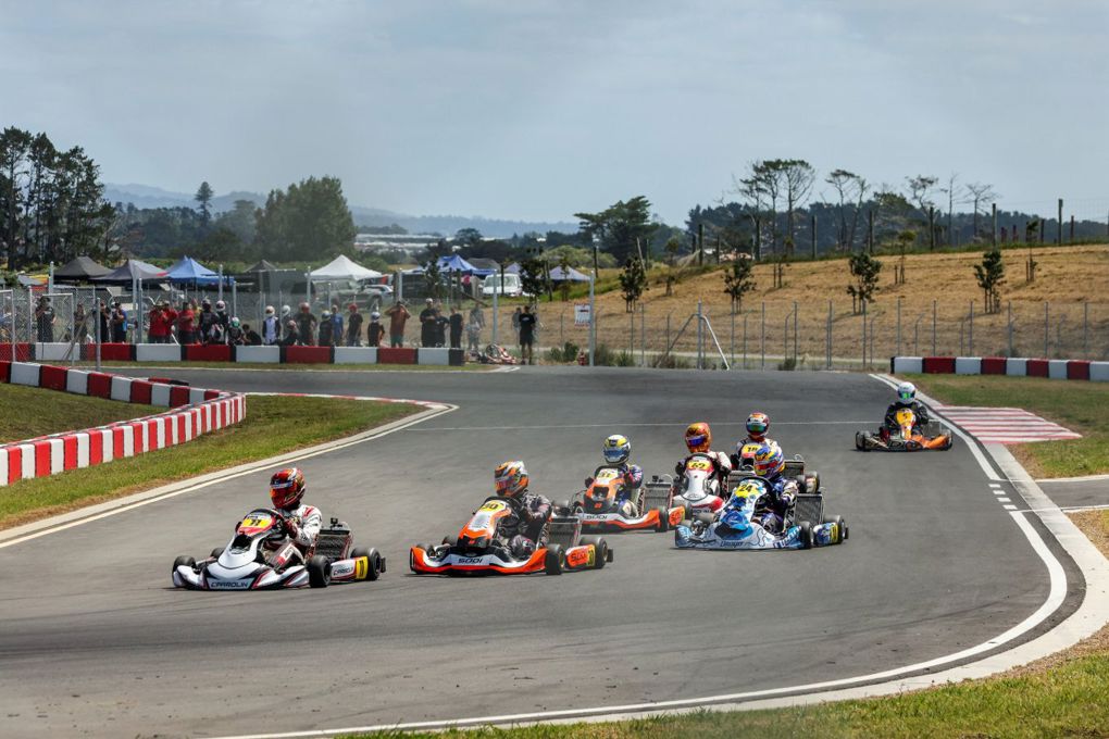 Cart racing