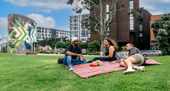 P1200729 Amy Daldy Wide (1) Jess Shoot Resize