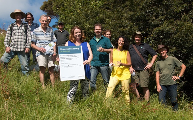 Battling bugs declare war on privet