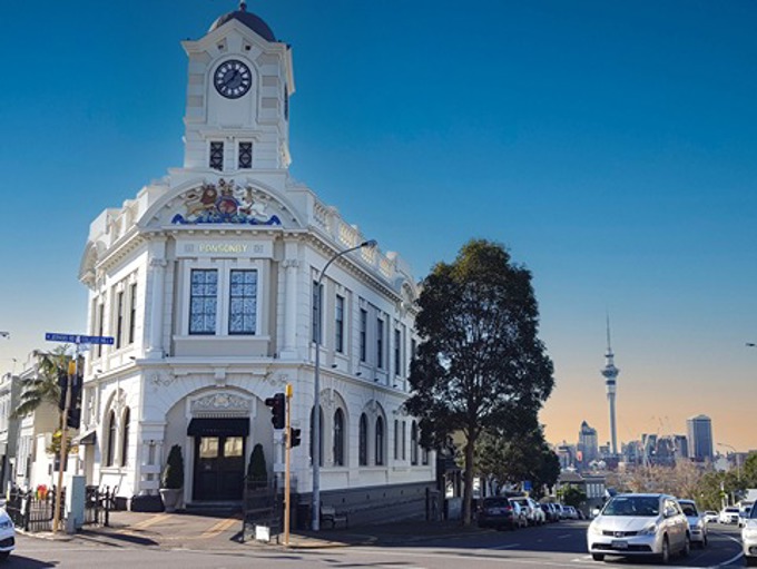 Sub 66 Guided Heritage Walk Of Ponsonby With Edward Bennett