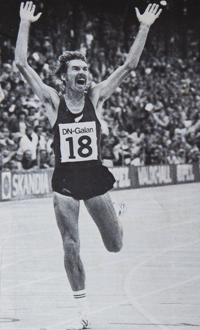 Dick Quax memorial honours ‘The Flying Dutchman’