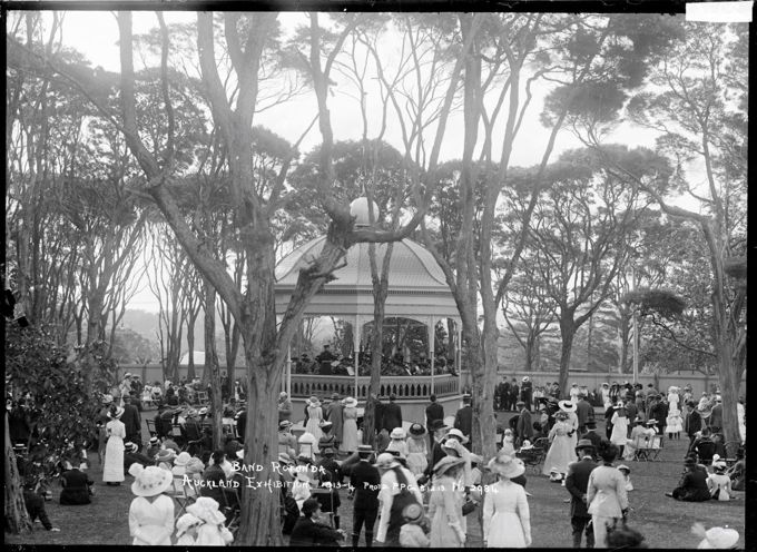 Bandstand 1913