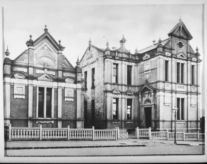 71 Leys Institute Of Play Exhibition