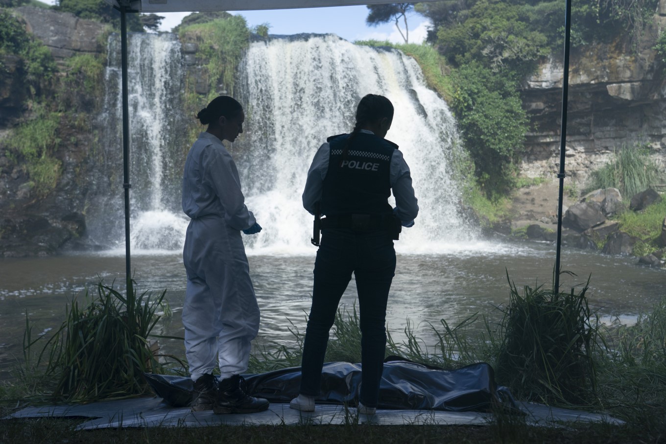 Wainamu Falls near Te Henga / Bethells Beach features in Season 1, Episode 5 of The Gone.