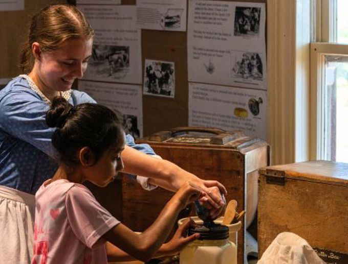 Untitled design3_tigbbwcx.jpg